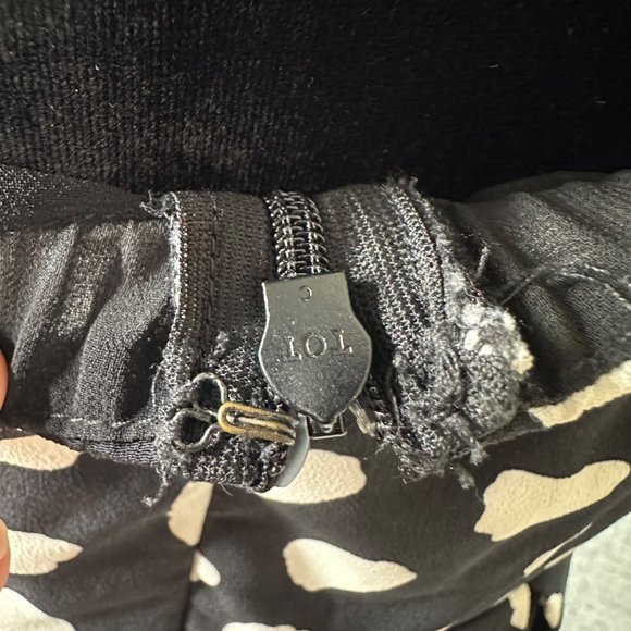 The Impeccable Pig Romper Womens Size Large Strapless Black Cream - Picture 9 of 14